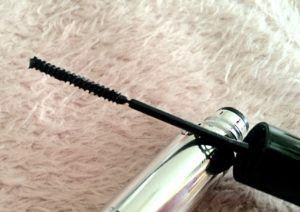 30代はマスカラ下地は塗った方がいい？その効果