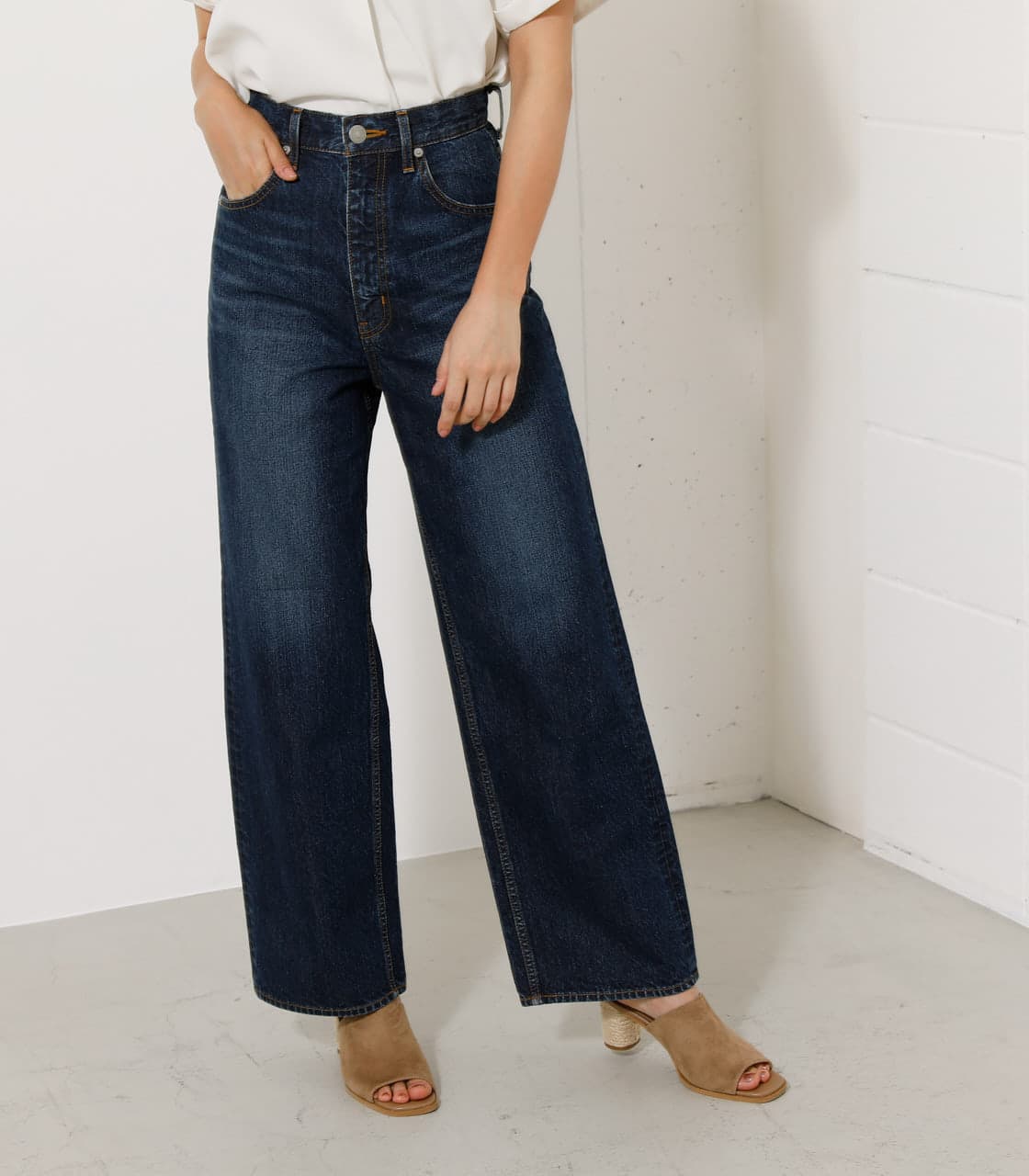 【AZUL BY MOUSSY（アズールバイマウジー）】HIGH WAIST DENIM WIDE ２