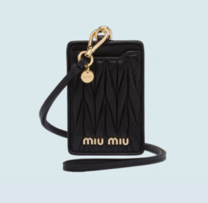 MIUMIU マテラッセレザー カードホルダー