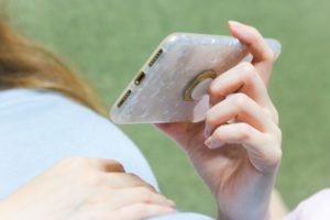 30代女性のスマホケースの選び方