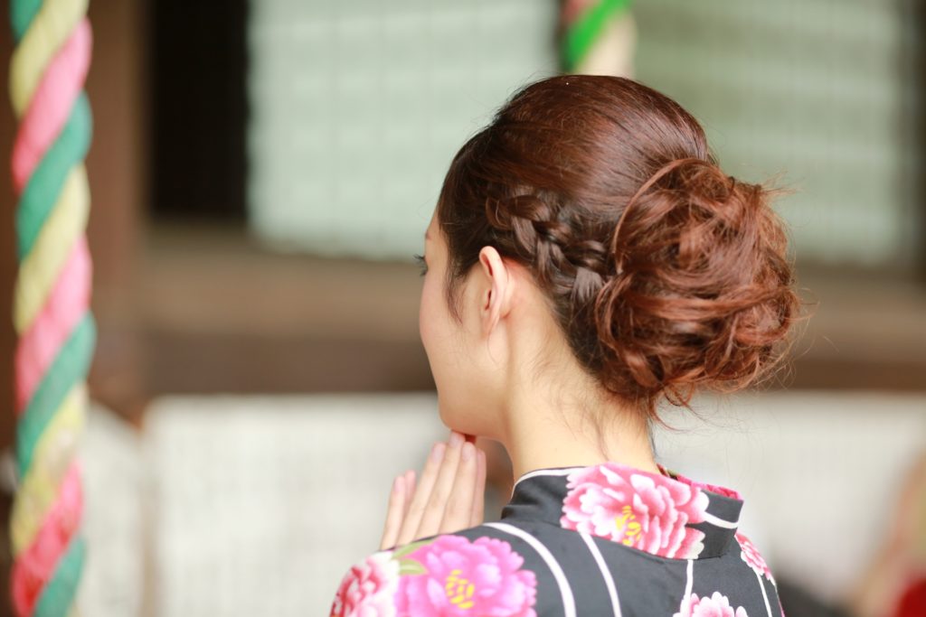 30代女性におすすめの浴衣ヘアアレンジ！大人の魅力を引き出すアレンジ特集