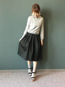 グレーソックス×サンダル