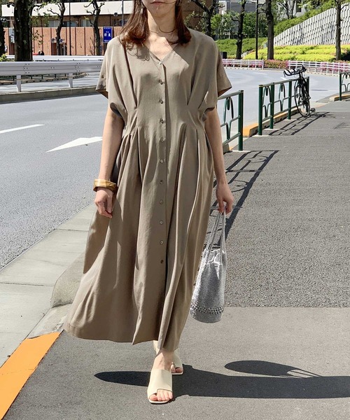 ROPE’&nbsp;シルキーリライムVネックワンピース カーキ