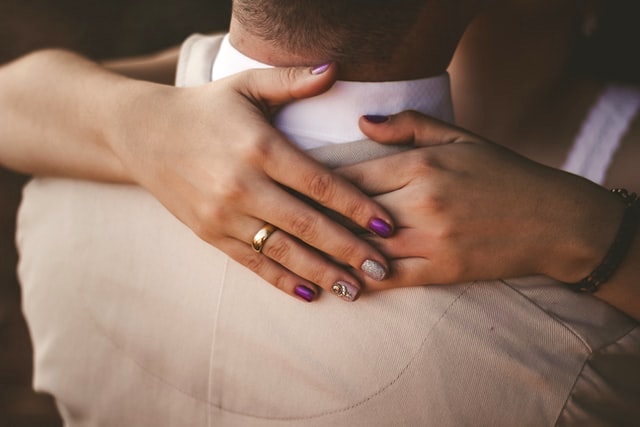 30代女性に人気の結婚指輪デザイン