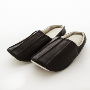 sarasa design/b2c room shoes Maestro Charleston