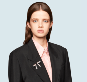 miumiu 装飾付 リボン ブローチ