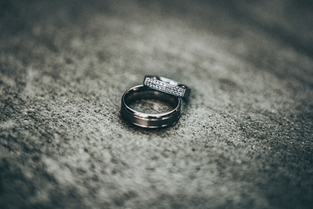 結婚詐欺とは