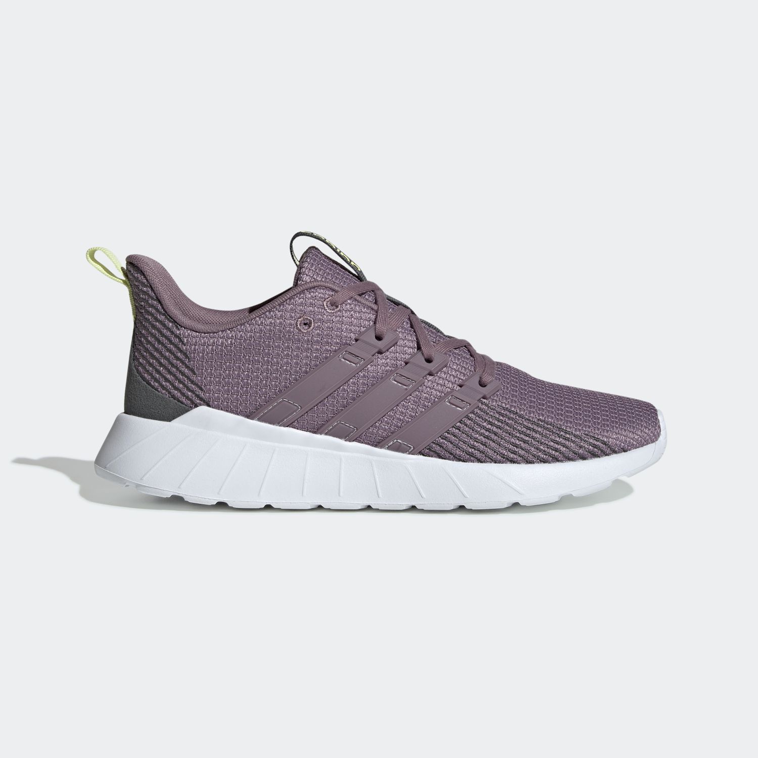 ADIDAS/クエスターフロー