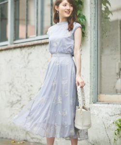 Noela/配色刺繍チュールスカート