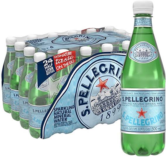 サンペレグリノ　炭酸水