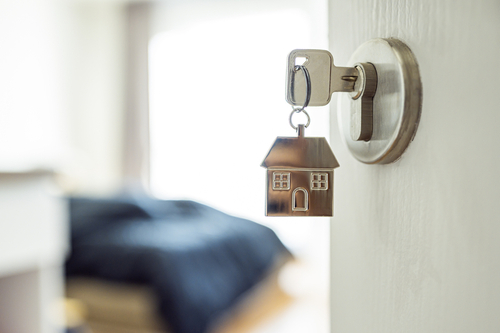 Open,The,Door,And,Door,Handle,With,A,Key,And