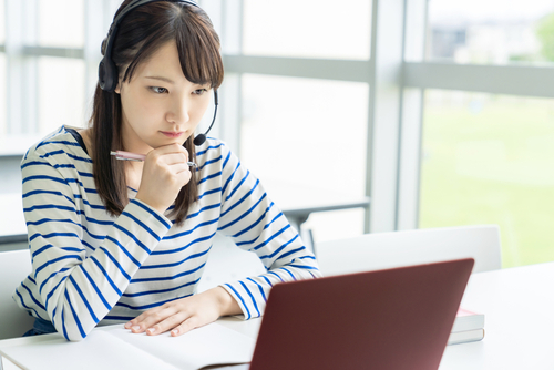 Asian,Female,Student,Taking,Online,Class.,E-learning.,Remote,Work.