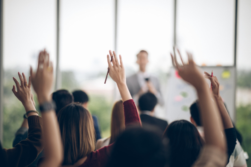 Corporate,Meeting,Asian,Group,A,Question,Or,Answers,Class,Audience