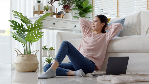 Young,Attractive,Beautiful,Asia,Female,Girl,Or,University,Student,Sit