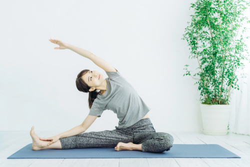 Young,Asian,Woman,Doing,Yoga.