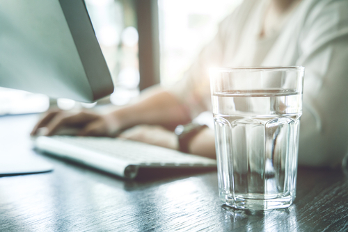 Drink,Clean,Room,Temperature,Water,During,Working,Time,For,Healthy