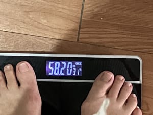 582